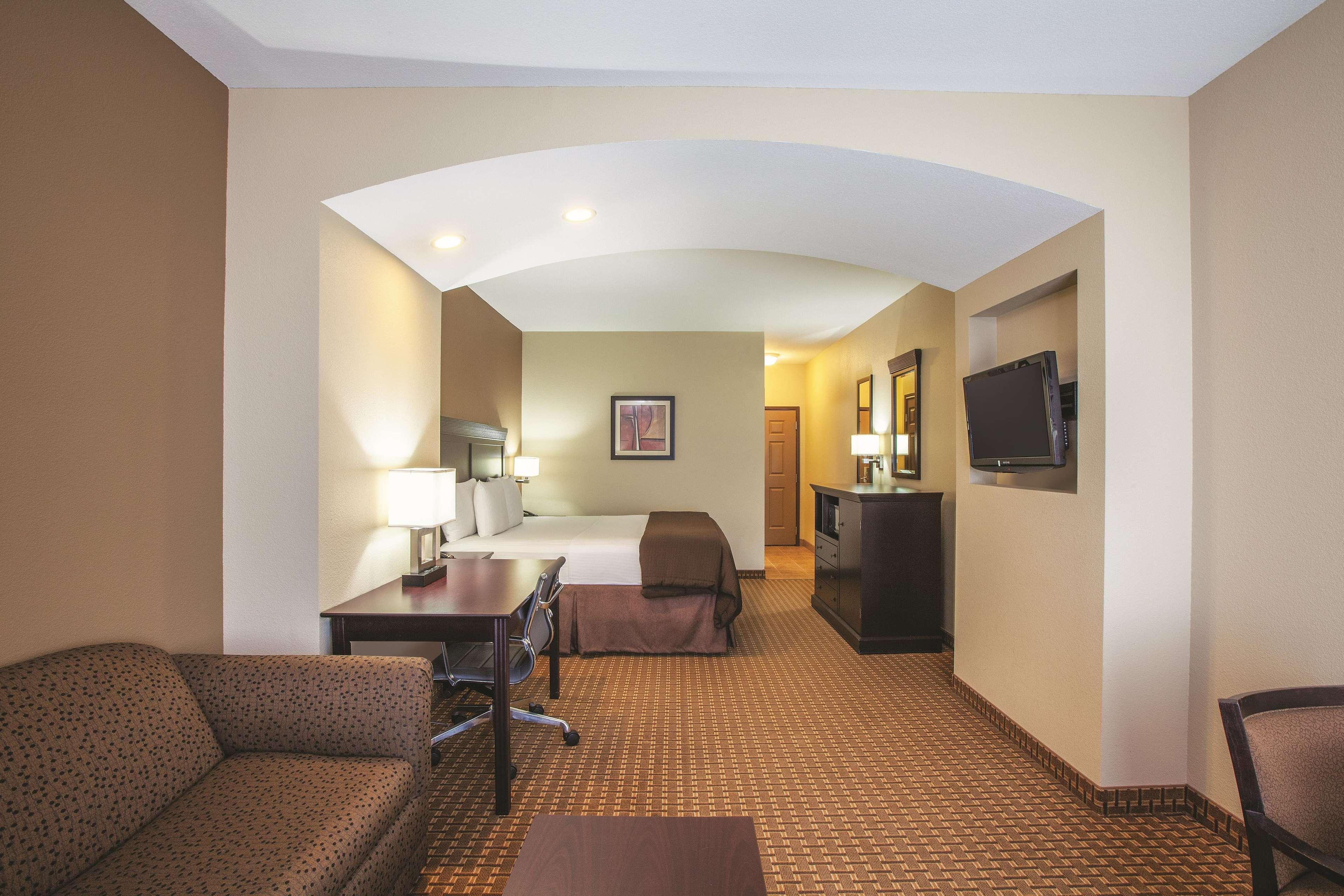 La Quinta By Wyndham Hillsboro Hotel Екстериор снимка
