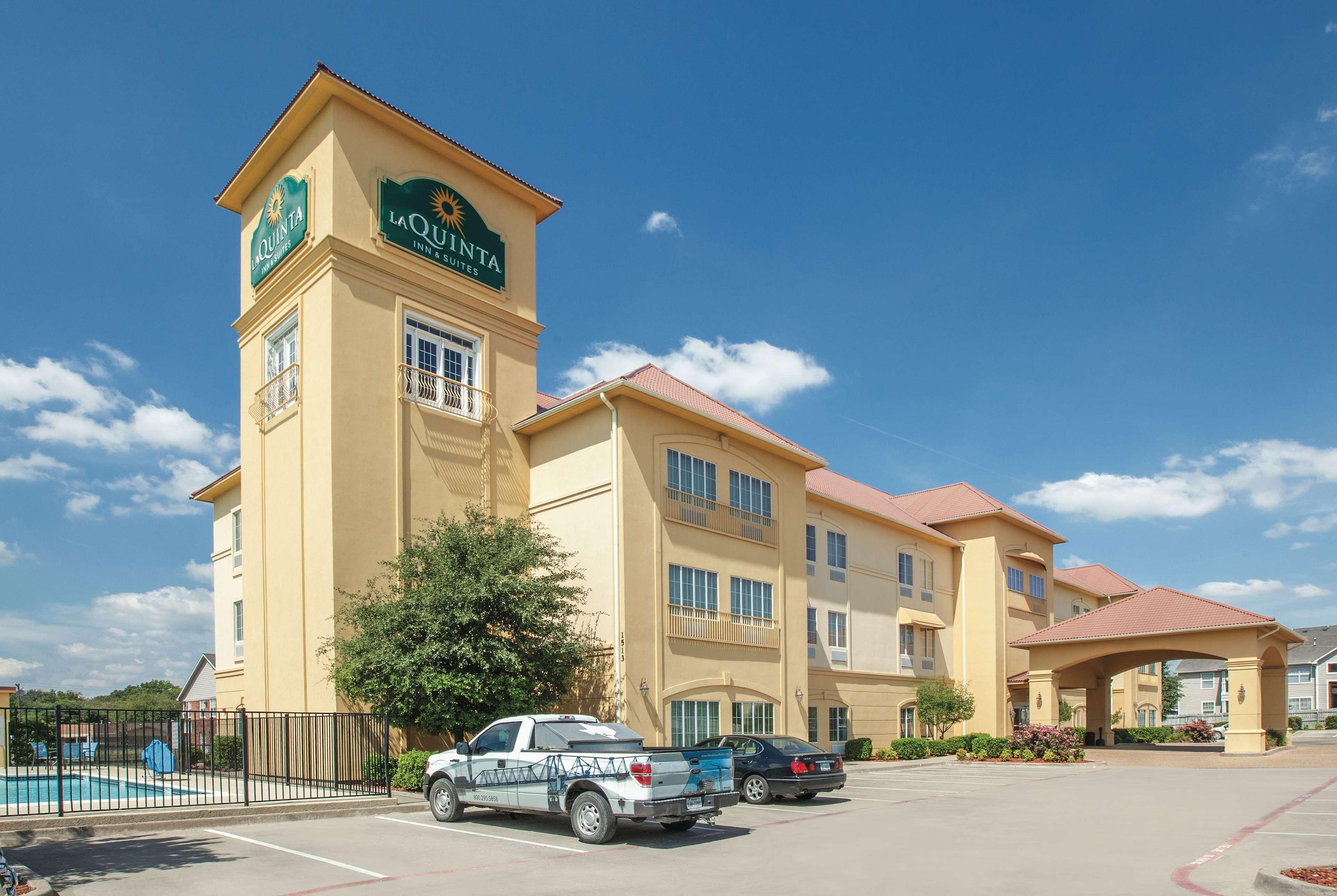 La Quinta By Wyndham Hillsboro Hotel Екстериор снимка