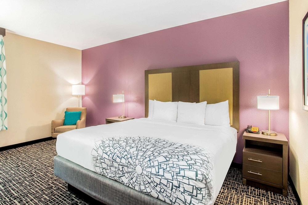 La Quinta By Wyndham Hillsboro Hotel Екстериор снимка